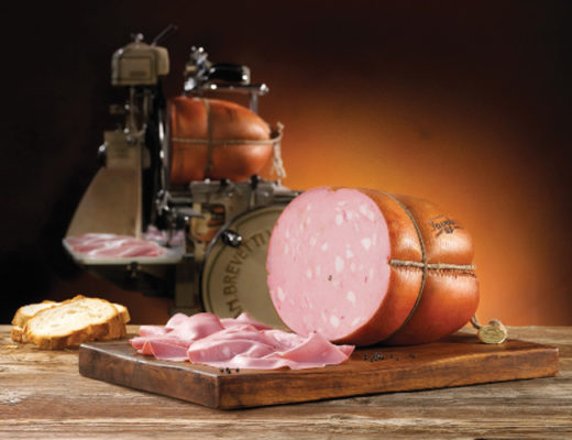 Mortadella Gran riserva in cotenna